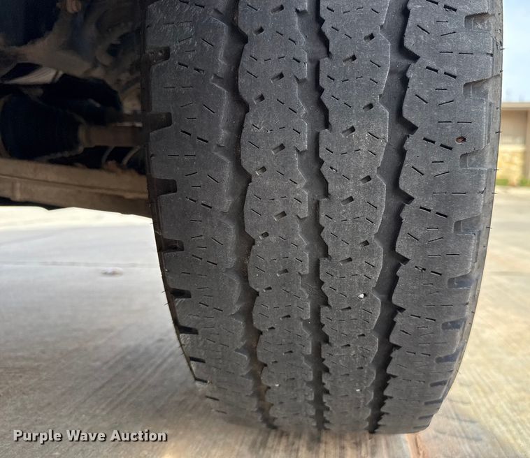 image for item ES5542 2021 RAM 1500 Ext. Cab pickup truck