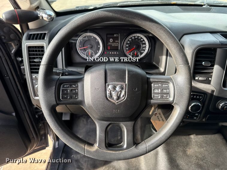 image for item ES5543 2020 RAM 1500 Ext. Cab pickup truck