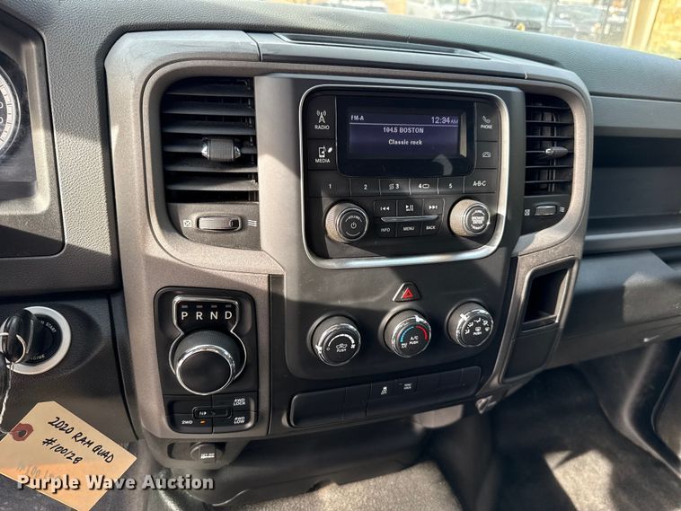 image for item ES5543 2020 RAM 1500 Ext. Cab pickup truck