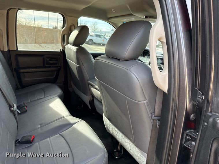 image for item ES5543 2020 RAM 1500 Ext. Cab pickup truck