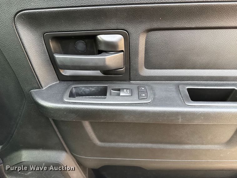 image for item ES5543 2020 RAM 1500 Ext. Cab pickup truck