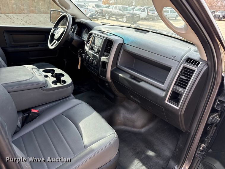 image for item ES5543 2020 RAM 1500 Ext. Cab pickup truck