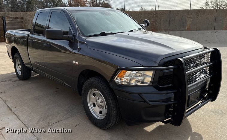 image for item ES5544 2019 RAM 1500 Ext. Cab pickup truck