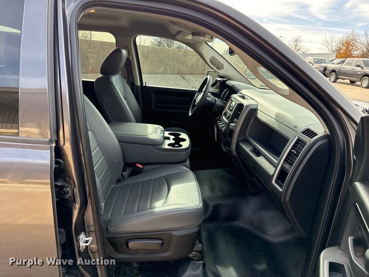 image for item ES5544 2019 RAM 1500 Ext. Cab pickup truck