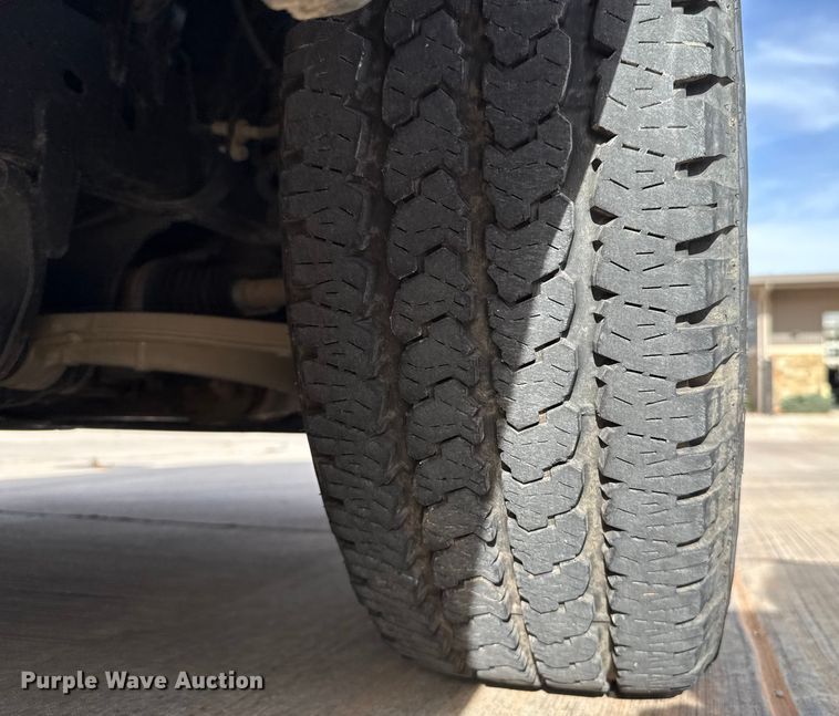 image for item ES5544 2019 RAM 1500 Ext. Cab pickup truck