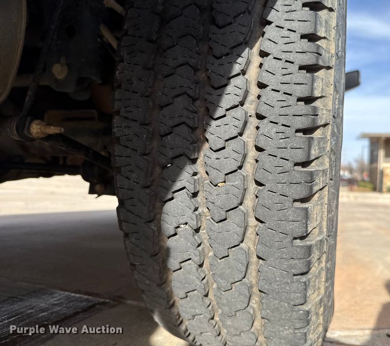 image for item ES5544 2019 RAM 1500 Ext. Cab pickup truck