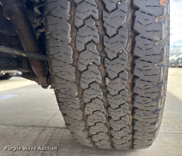 image for item ES5544 2019 RAM 1500 Ext. Cab pickup truck