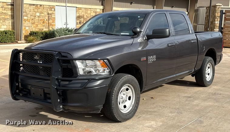 image for item ES5545 2019 RAM 1500 Ext. Cab pickup truck