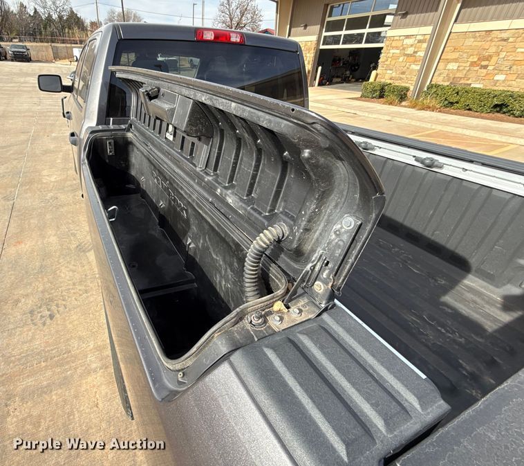 image for item ES5545 2019 RAM 1500 Ext. Cab pickup truck