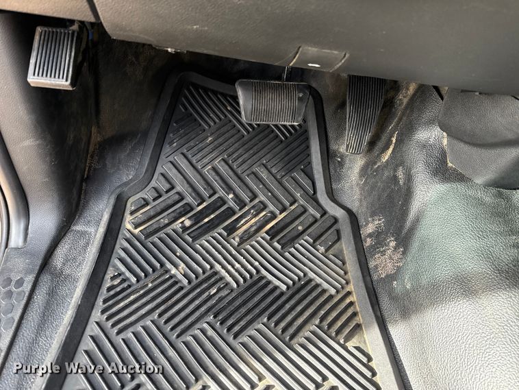 image for item ES5545 2019 RAM 1500 Ext. Cab pickup truck