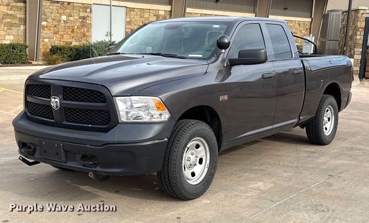 image for item ES5546 2020 RAM 1500 Ext. Cab pickup truck