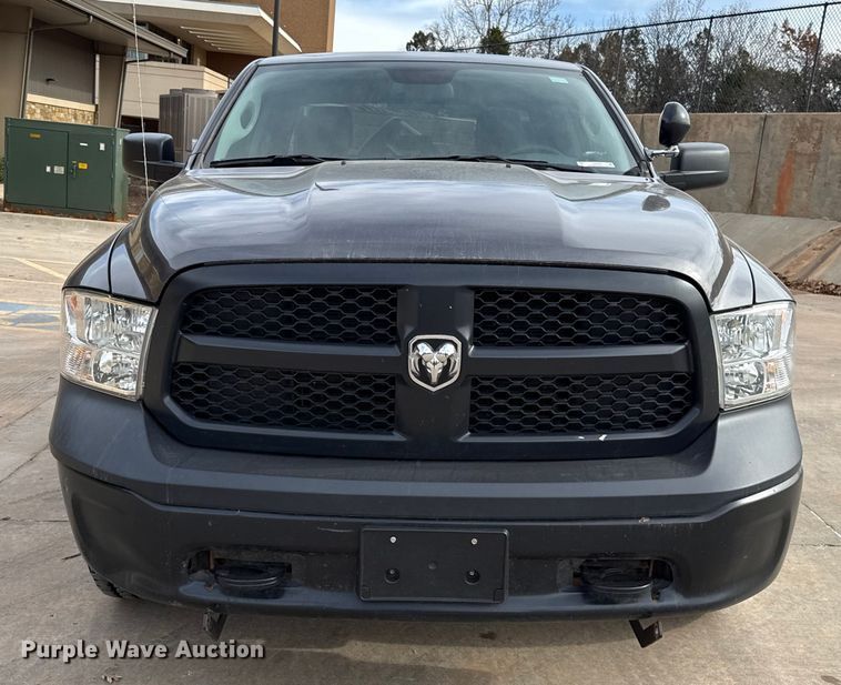 image for item ES5546 2020 RAM 1500 Ext. Cab pickup truck