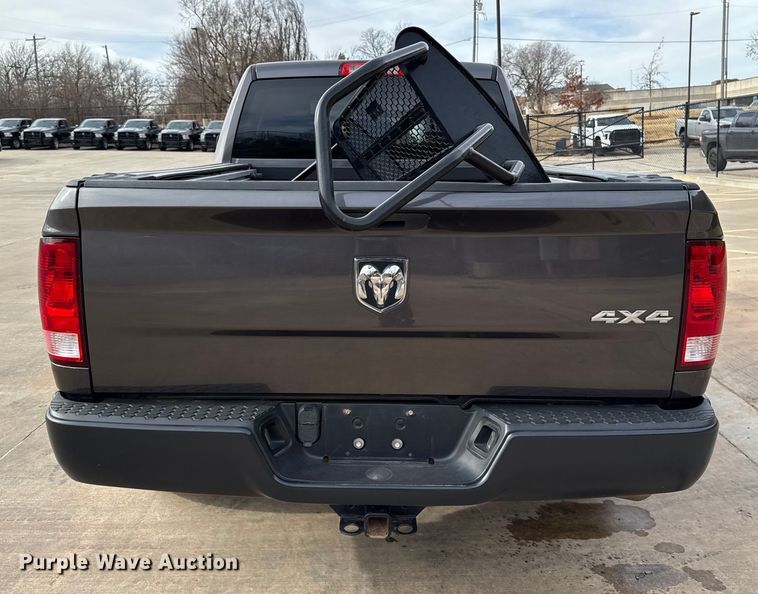 image for item ES5546 2020 RAM 1500 Ext. Cab pickup truck