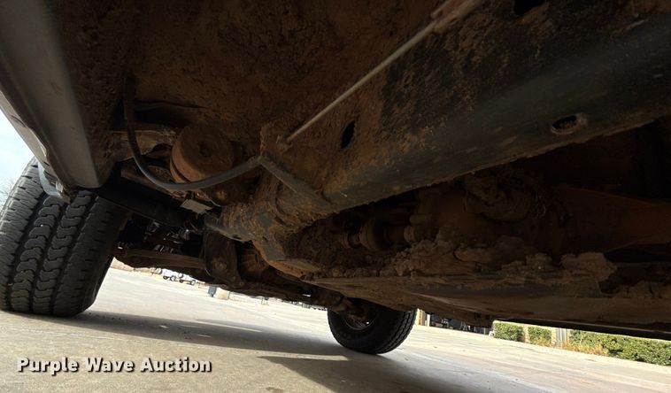 image for item ES5546 2020 RAM 1500 Ext. Cab pickup truck