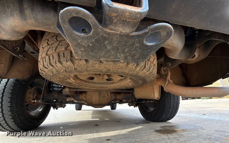 image for item ES5546 2020 RAM 1500 Ext. Cab pickup truck