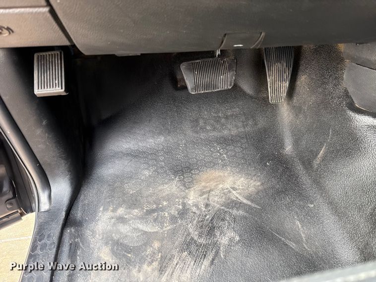 image for item ES5546 2020 RAM 1500 Ext. Cab pickup truck