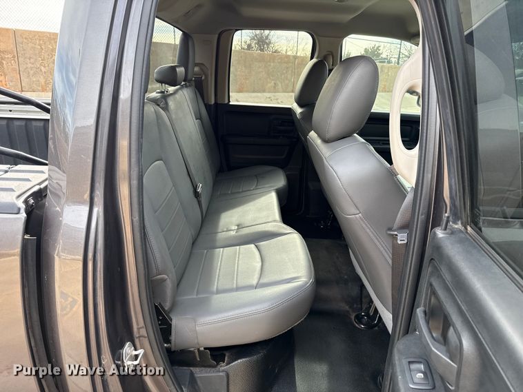 image for item ES5546 2020 RAM 1500 Ext. Cab pickup truck