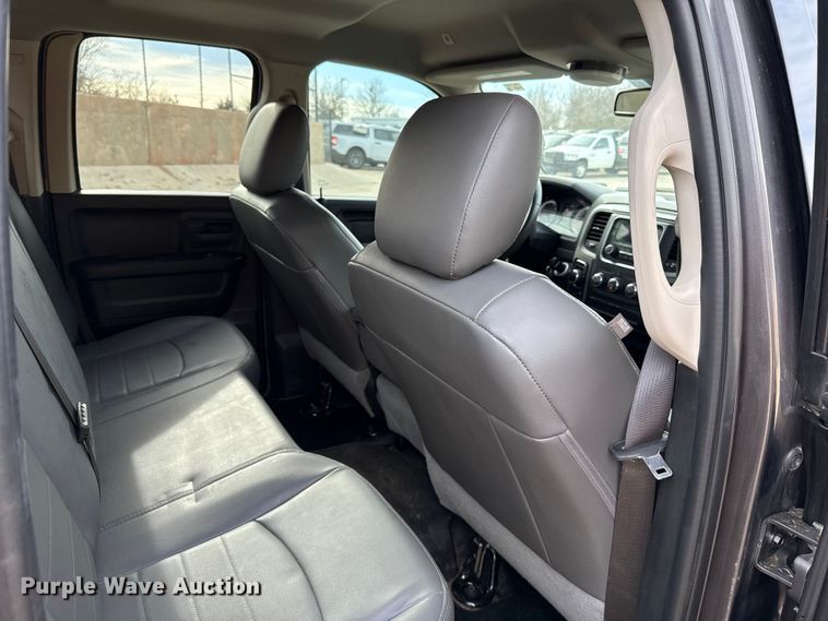 image for item ES5546 2020 RAM 1500 Ext. Cab pickup truck