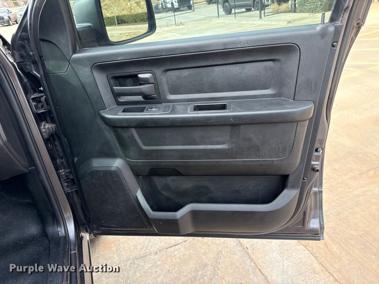 image for item ES5546 2020 RAM 1500 Ext. Cab pickup truck