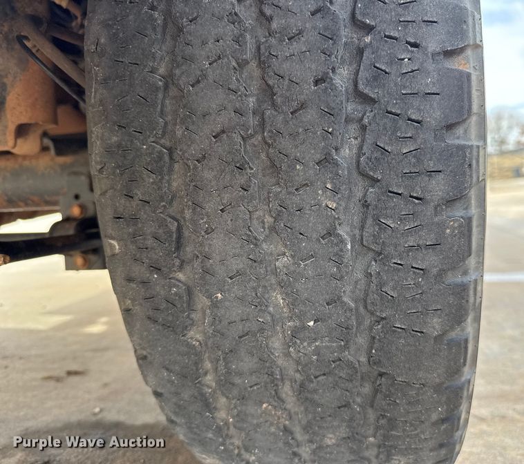 image for item ES5546 2020 RAM 1500 Ext. Cab pickup truck