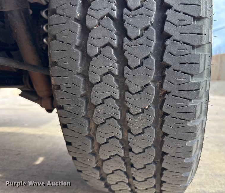 image for item ES5546 2020 RAM 1500 Ext. Cab pickup truck