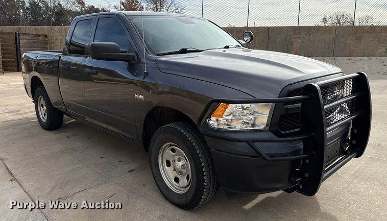 image for item ES5547 2020 RAM 1500 Ext. Cab pickup truck