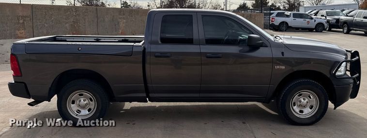 image for item ES5547 2020 RAM 1500 Ext. Cab pickup truck