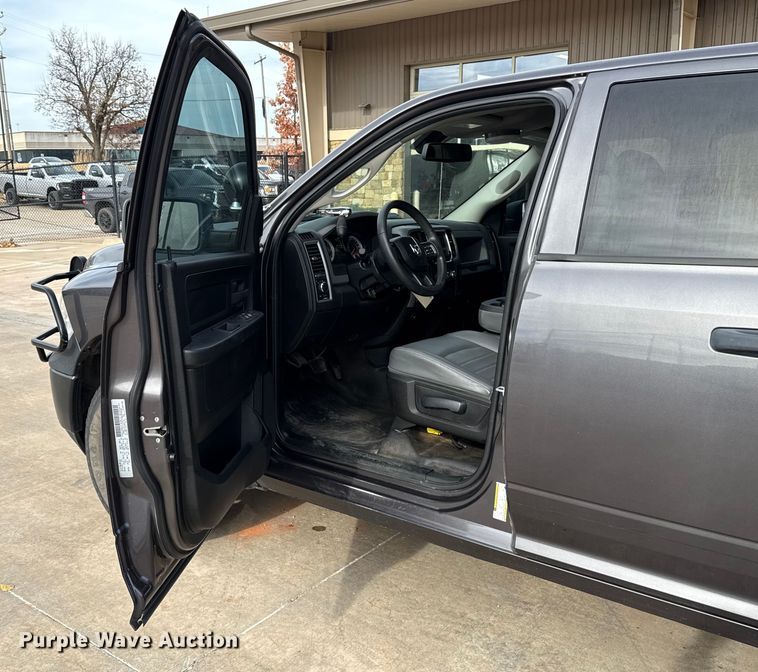 image for item ES5547 2020 RAM 1500 Ext. Cab pickup truck