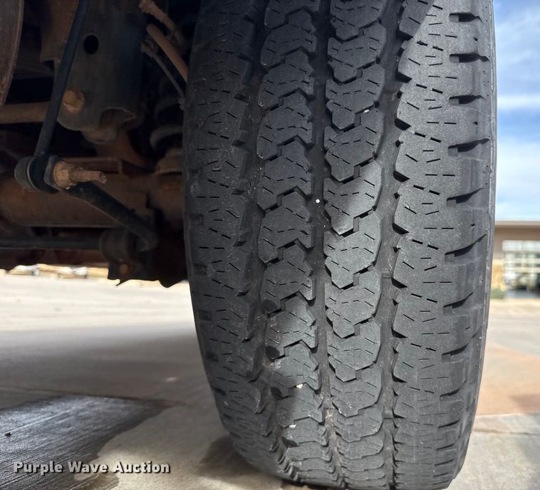 image for item ES5547 2020 RAM 1500 Ext. Cab pickup truck