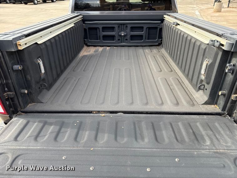 image for item ES5548 2019 RAM 1500 Ext. Cab pickup truck