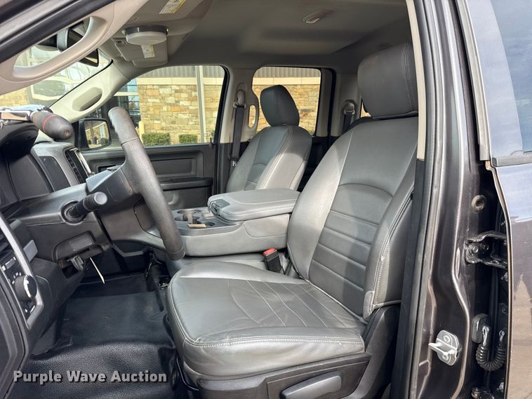 image for item ES5548 2019 RAM 1500 Ext. Cab pickup truck