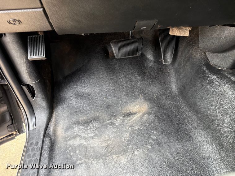 image for item ES5548 2019 RAM 1500 Ext. Cab pickup truck