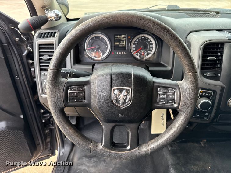 image for item ES5548 2019 RAM 1500 Ext. Cab pickup truck