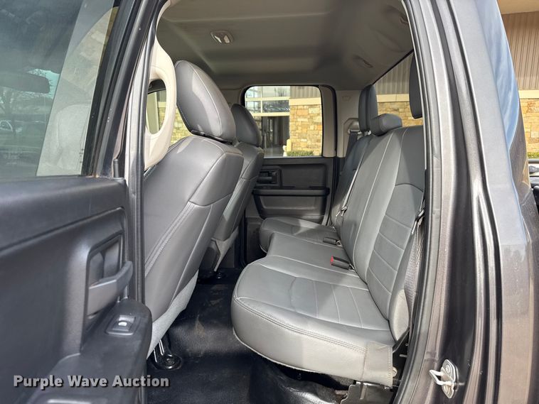 image for item ES5548 2019 RAM 1500 Ext. Cab pickup truck