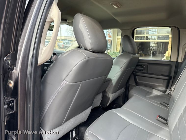 image for item ES5548 2019 RAM 1500 Ext. Cab pickup truck