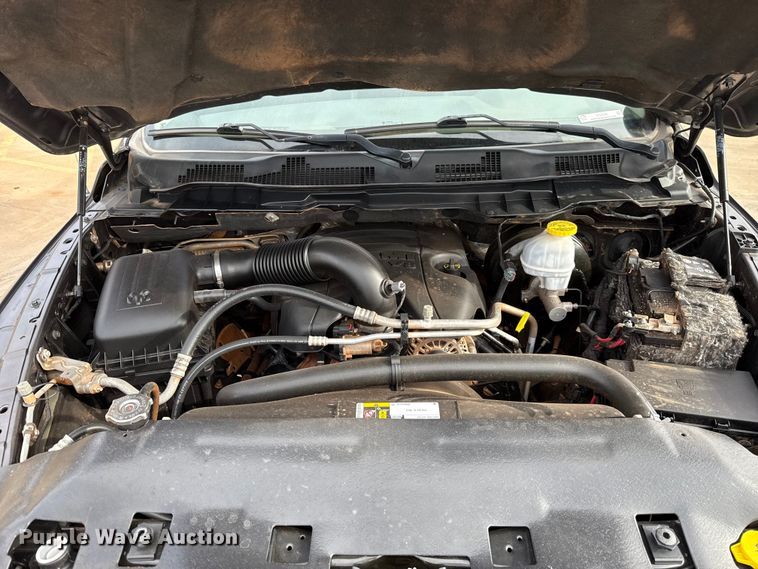 image for item ES5548 2019 RAM 1500 Ext. Cab pickup truck