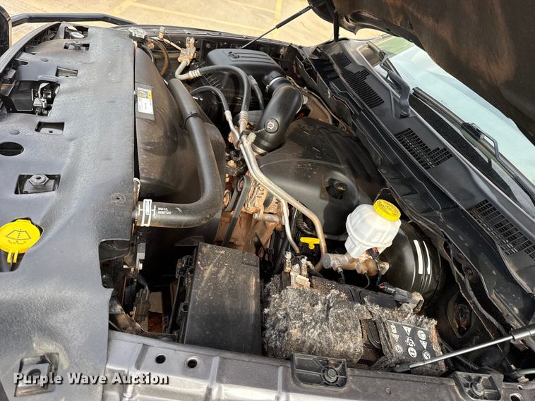 image for item ES5548 2019 RAM 1500 Ext. Cab pickup truck