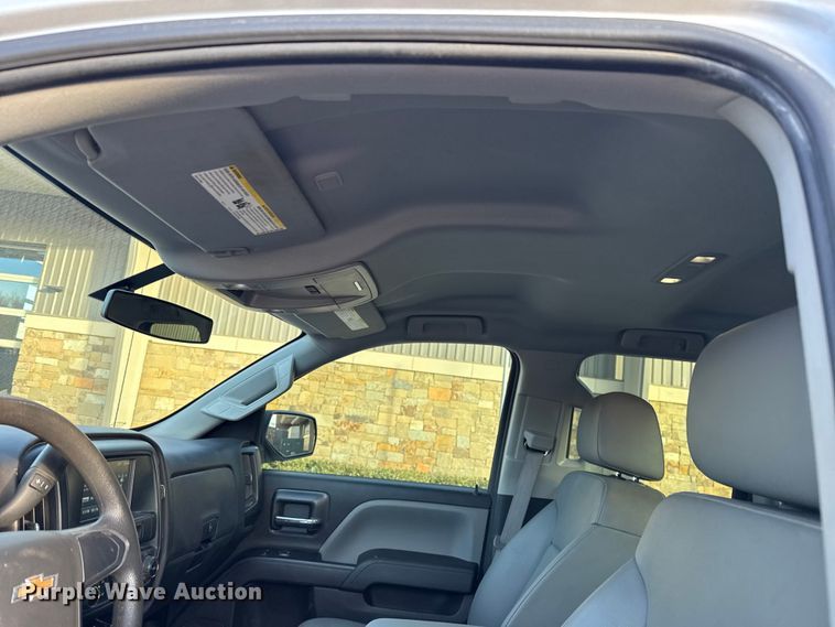 image for item ES5549 2016 Chevrolet Silverado 1500 Ext. Cab pickup truck