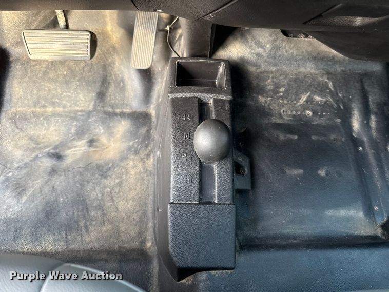 image for item ES5549 2016 Chevrolet Silverado 1500 Ext. Cab pickup truck