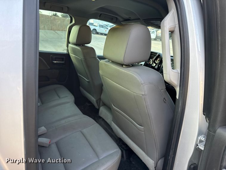 image for item ES5549 2016 Chevrolet Silverado 1500 Ext. Cab pickup truck