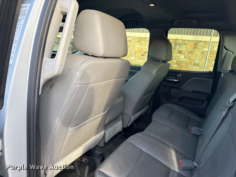 image for item ES5549 2016 Chevrolet Silverado 1500 Ext. Cab pickup truck