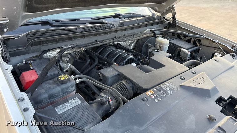 image for item ES5549 2016 Chevrolet Silverado 1500 Ext. Cab pickup truck