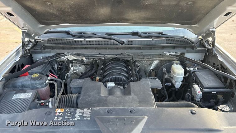 image for item ES5549 2016 Chevrolet Silverado 1500 Ext. Cab pickup truck