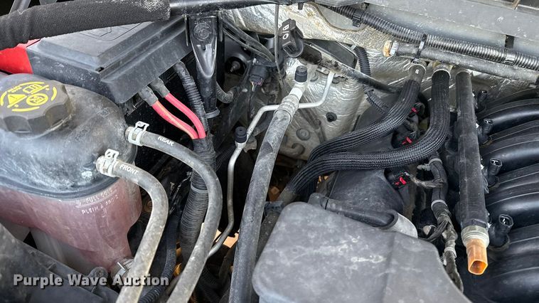 image for item ES5549 2016 Chevrolet Silverado 1500 Ext. Cab pickup truck