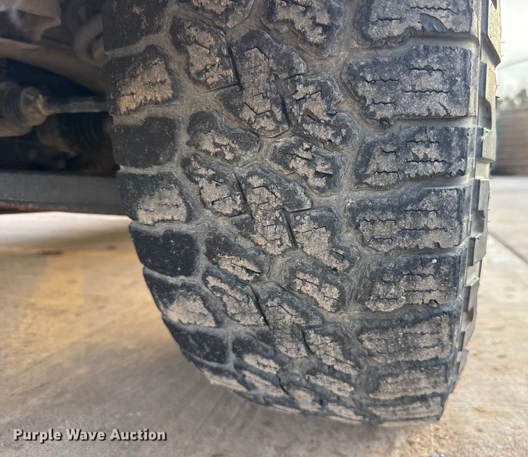 image for item ES5549 2016 Chevrolet Silverado 1500 Ext. Cab pickup truck