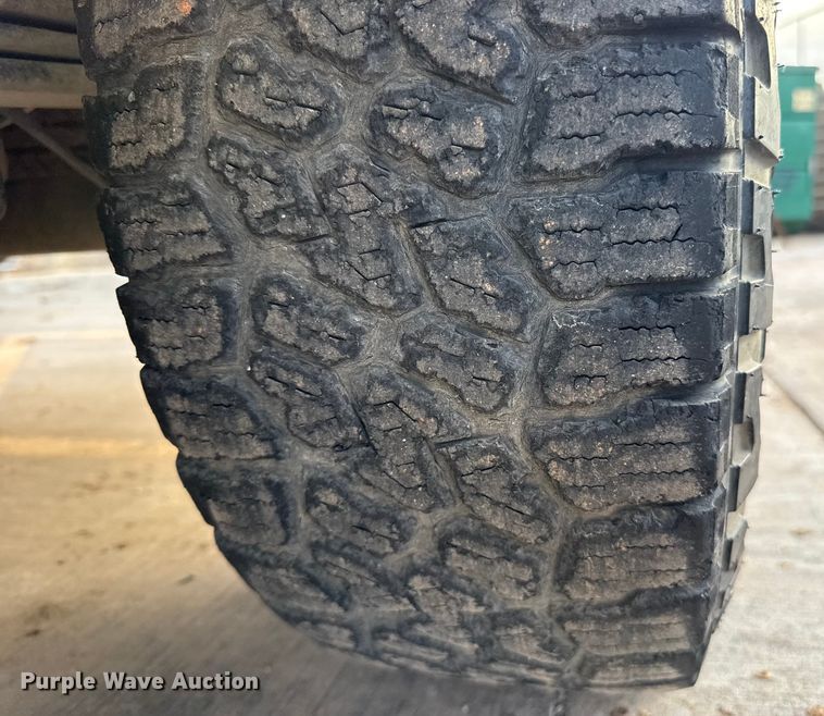 image for item ES5549 2016 Chevrolet Silverado 1500 Ext. Cab pickup truck