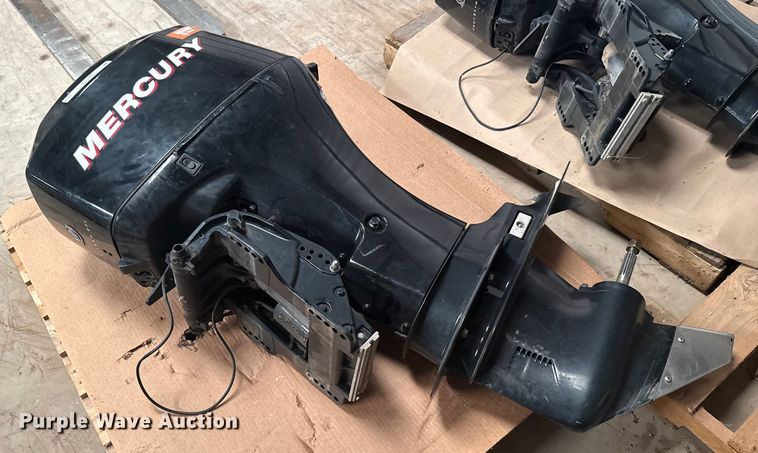 image for item ES5580 2005 Mercury Big Foot outboard engine