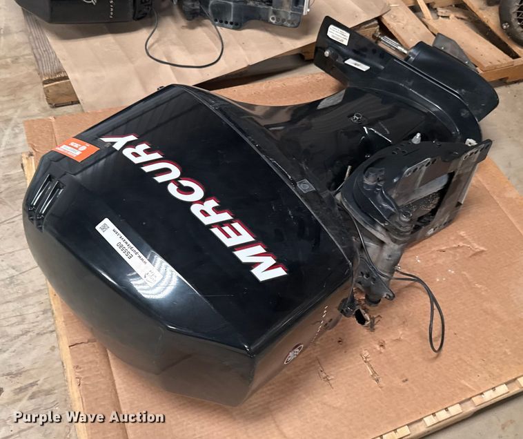 image for item ES5580 2005 Mercury Big Foot outboard engine