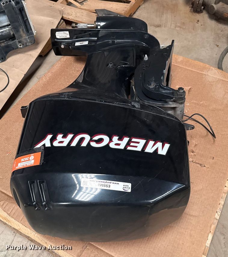 image for item ES5580 2005 Mercury Big Foot outboard engine