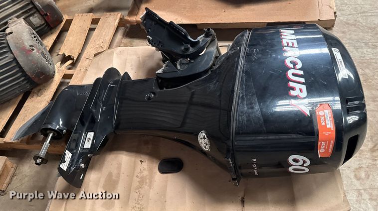 image for item ES5581 2005 Mercury Big Foot outboard engine